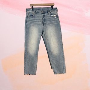 GAP Cheeky Straight High Rise Jeans - Women’s Size 33